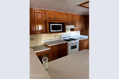 18204 N 2nd Place, Phoenix, AZ 85022 - Photo 10