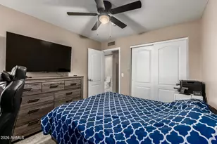 1550 W Pacific Dr, Gilbert, AZ 85233 - Photo 20