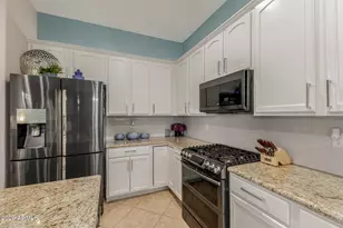 18375 W Summer Haven Dr, Goodyear, AZ 85338 - Photo 16