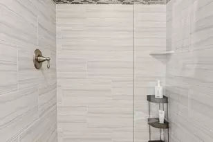 8361 E San Rafael Dr, Scottsdale, AZ 85258 - Photo 34