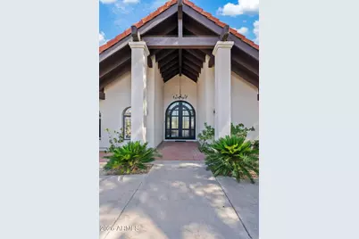 8361 E San Rafael Drive, Scottsdale, AZ 85258 - Photo 4