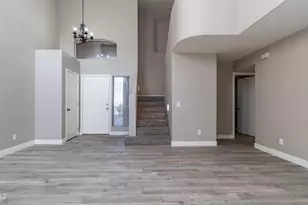 17220 N 40th Pl, Phoenix, AZ 85032 - Photo 2