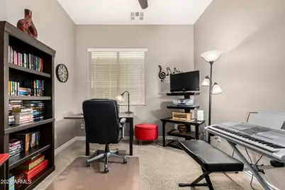 18223 W Paradise Lane, Surprise, AZ 85388 - Photo 24