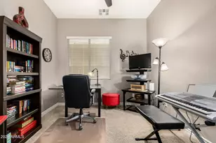 18223 W Paradise Ln, Surprise, AZ 85388 - Photo 24