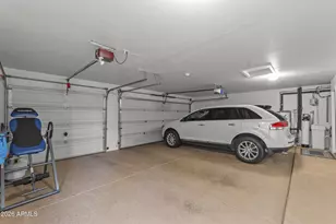 13360 W Cypress Street N, Goodyear, AZ 85395 - Photo 36