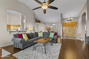 13360 W Cypress Street N, Goodyear, AZ 85395 - Photo 6