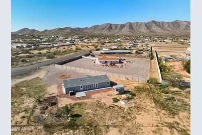 10618 W Prairie Lane, Casa Grande, AZ 85193 - Photo 4