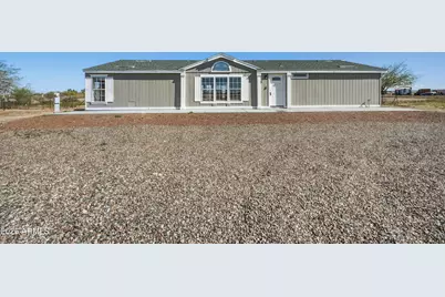 10618 W Prairie Lane, Casa Grande, AZ 85193 - Photo 2