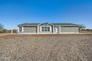 10618 W Prairie Ln, Casa Grande, AZ 85193 - Photo 2