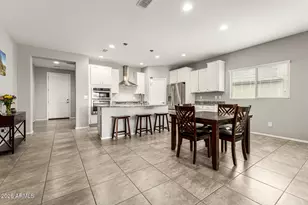 17525 W Oberlin Way, Surprise, AZ 85387 - Photo 28