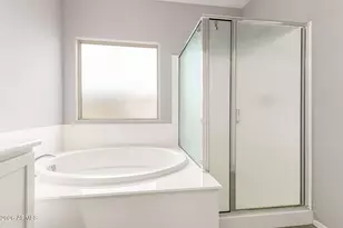 17425 W Oberlin Way, Surprise, AZ 85387 - Photo 44