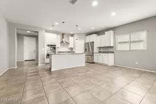 17425 W Oberlin Way, Surprise, AZ 85387 - Photo 28