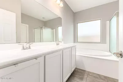 17525 W Oberlin Way, Surprise, AZ 85387 - Photo 40