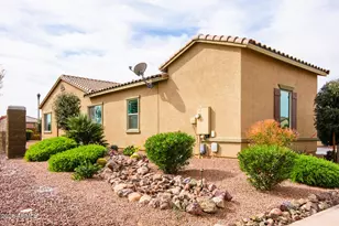 42029 W Rosewood Ln, Maricopa, AZ 85138 - Photo 44