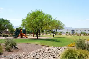 6719 W Beverly Rd, Laveen, AZ 85339 - Photo 12