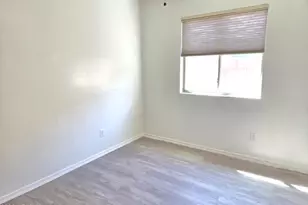 6719 W Beverly Rd, Laveen, AZ 85339 - Photo 8