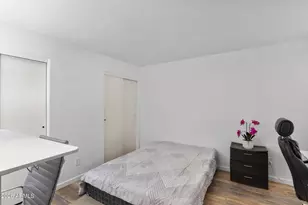 1885 E Kirkland Ln, Tempe, AZ 85281 - Photo 16