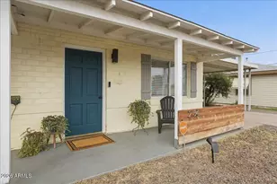 2134 W Mitchell Dr, Phoenix, AZ 85015 - Photo 4