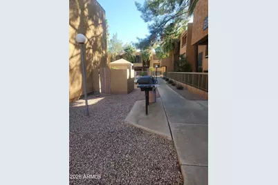 2625 E Indian School Road E #213, Phoenix, AZ 85016 - Photo 2