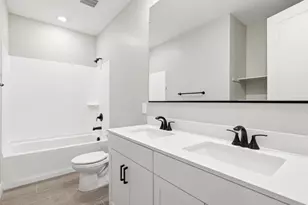 8074 N 185th Dr, Waddell, AZ 85355 - Photo 14