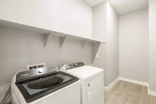 8074 N 185th Dr, Waddell, AZ 85355 - Photo 6