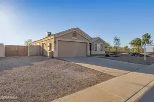 8278 N 112th Ave N, Peoria, AZ 85345 - Photo 4