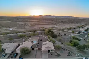 8278 N 112th Ave N, Peoria, AZ 85345 - Photo 2