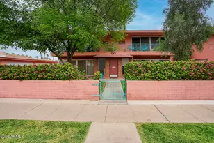 126 E Coronado Rd, Phoenix, AZ 85004 - Photo 6