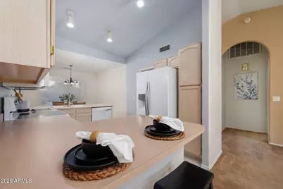 824 S Evergreen Street, Chandler, AZ 85225 - Photo 4