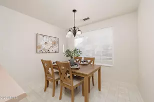 824 S Evergreen St, Chandler, AZ 85225 - Photo 10