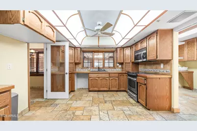 8807 W Christa Way, Tolleson, AZ 85353 - Photo 28