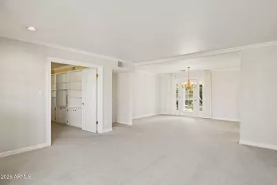 8111 E Monterey Way, Scottsdale, AZ 85251 - Photo 10