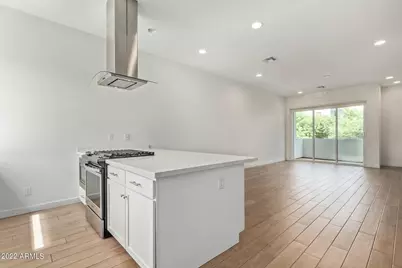 325 E Coronado Road #16, Phoenix, AZ 85004 - Photo 12