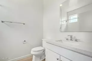 325 E Coronado Rd, Phoenix, AZ 85004 - Photo 28