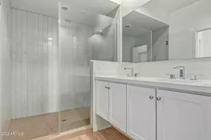 325 E Coronado Rd, Phoenix, AZ 85004 - Photo 22