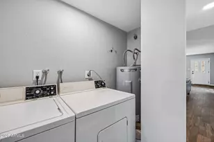 1725 N Date St, Mesa, AZ 85201 - Photo 14