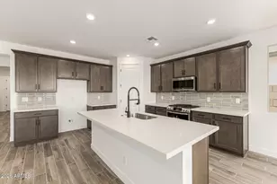 2873 E Mecklenburg Way, San Tan Valley, AZ 85143 - Photo 2