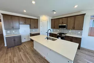 2873 E Mecklenburg Way, San Tan Valley, AZ 85143 - Photo 2