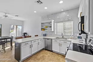 3919 W Buckskin Trail, Phoenix, AZ 85083 - Photo 10