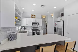 3919 W Buckskin Trail, Phoenix, AZ 85083 - Photo 12