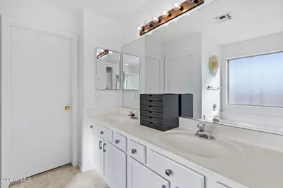 3919 W Buckskin Trail, Phoenix, AZ 85083 - Photo 24