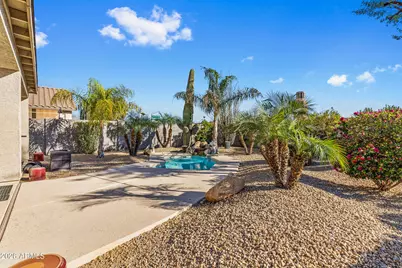 3919 W Buckskin Trail, Phoenix, AZ 85083 - Photo 30