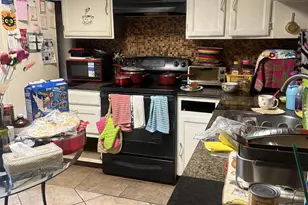 2423 E Tracy Ln, Phoenix, AZ 85032 - Photo 4