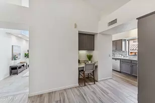 1024 E Sahuaro Dr, Phoenix, AZ 85020 - Photo 34