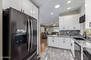 17200 W Bell Rd, Surprise, AZ 85374 - Photo 12