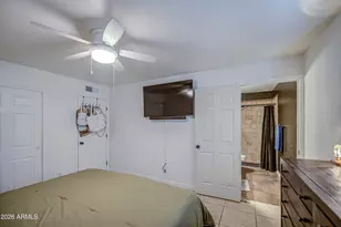 8231 W Catalina Dr, Phoenix, AZ 85033 - Photo 14