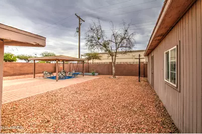 8231 W Catalina Drive, Phoenix, AZ 85033 - Photo 34