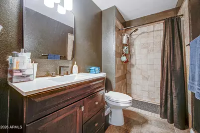 8231 W Catalina Drive, Phoenix, AZ 85033 - Photo 16