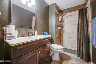 8231 W Catalina Dr, Phoenix, AZ 85033 - Photo 16