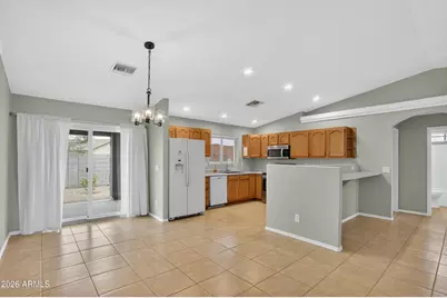 14920 S Overfield Road, Arizona City, AZ 85123 - Photo 12
